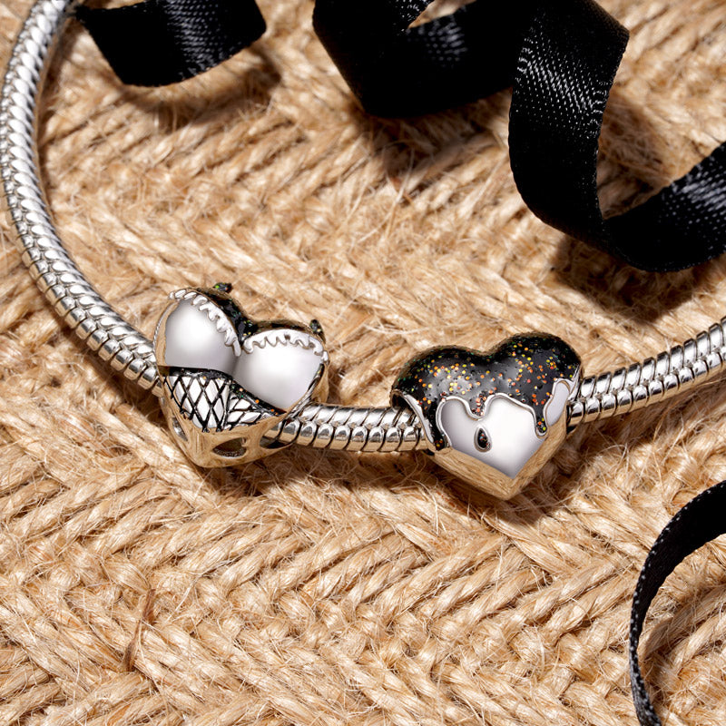 Gnoce "Happy Halloween" Sexy Devil Heart Charm_3