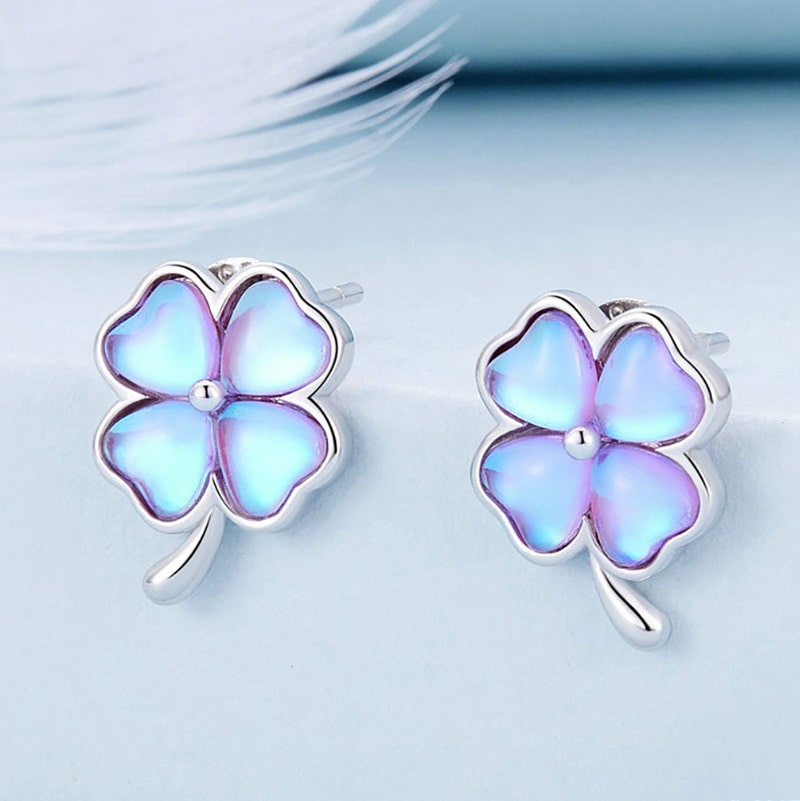 Gnoce Dazzling Colorful Lucky Clover Stud Earrings_3