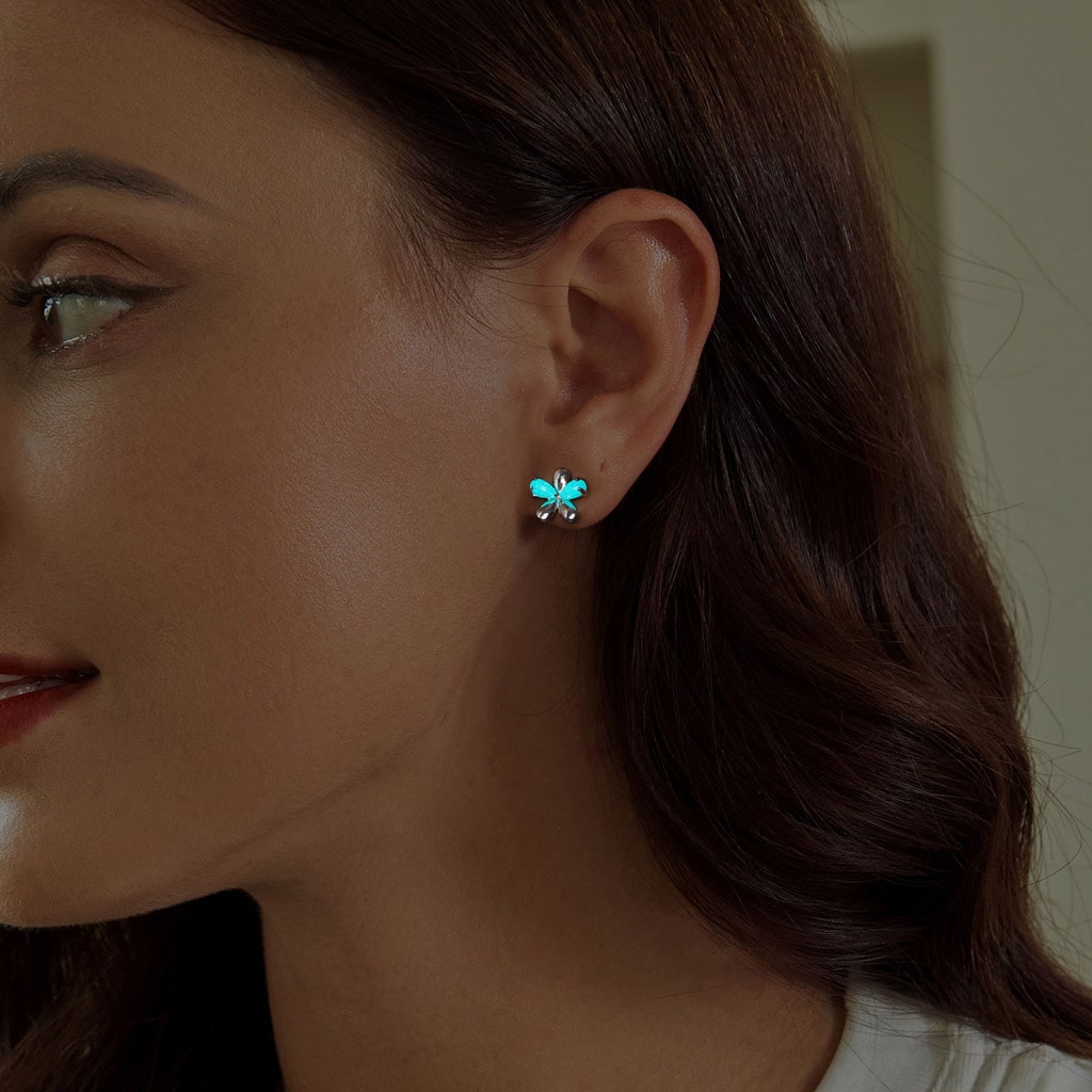 Gnoce Glow in the Dark Flower Stud Earrings_4