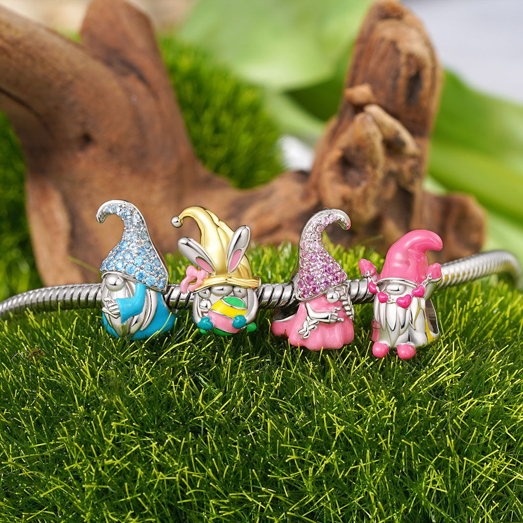 Gnoce Valentines Day Pink Heart Gnome Girl Charm_3
