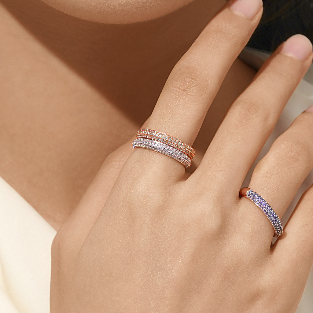 Gnoce Topaz Petit Signature Pave Ring_5