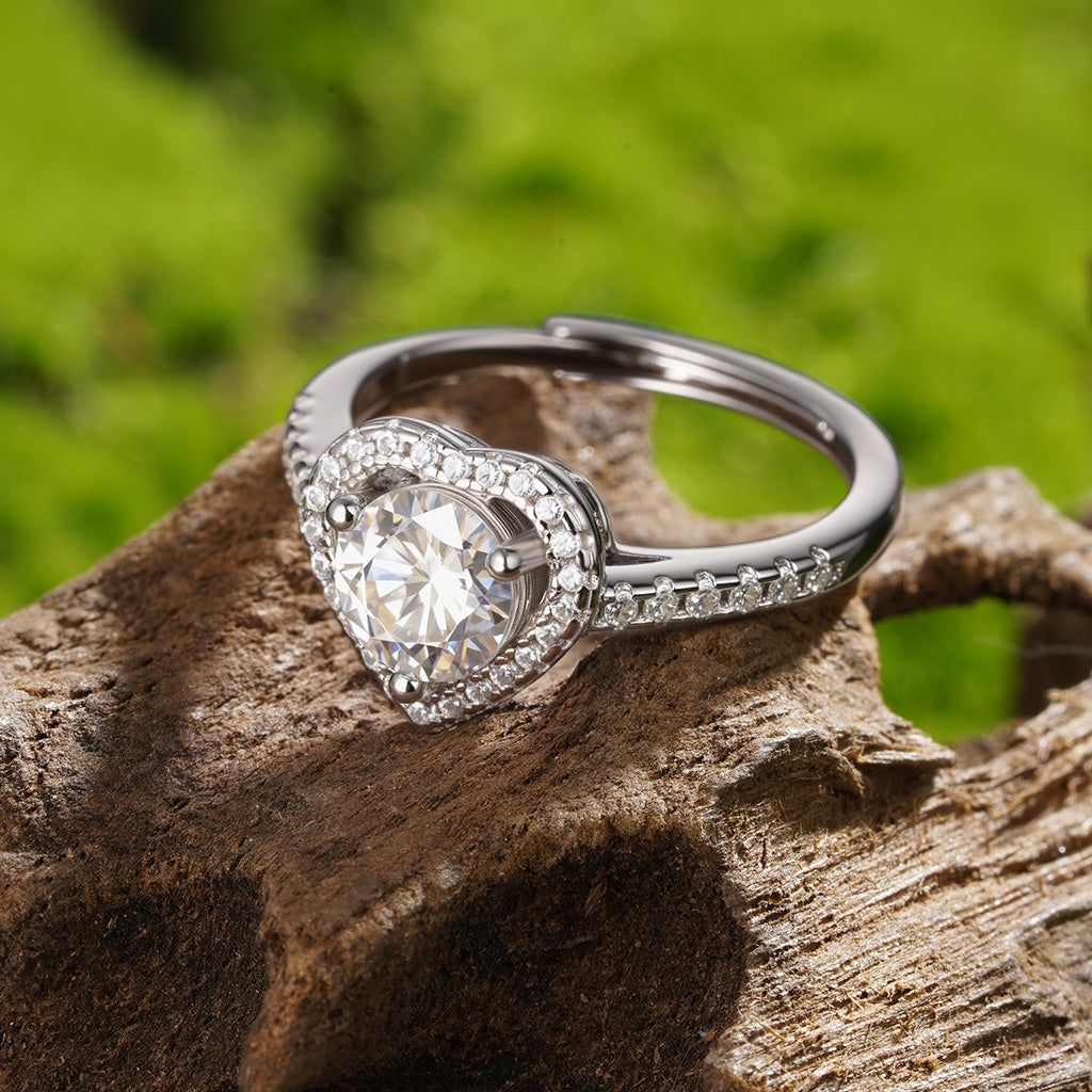 Gnoce Brilliant Hearts 1Ct Heart Cut VVS Moissanite Halo Engagement Ring_4