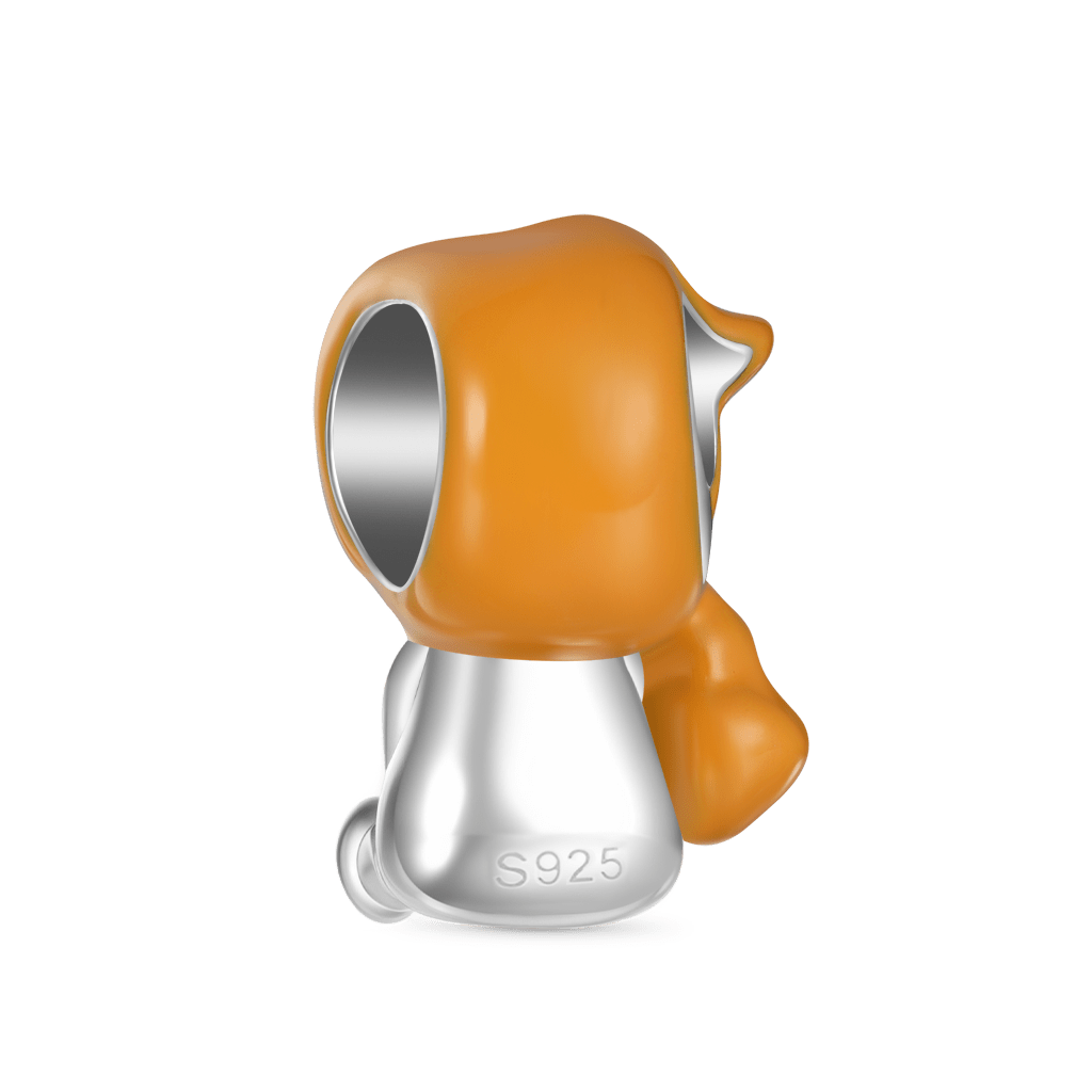 Gnoce MBTI ESFP Personality Type Embraces Love Charm_2