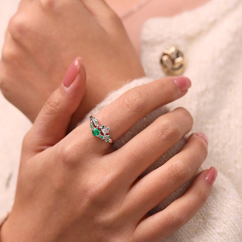 Gnoce Elegant Moss Green Diamond Ring_4