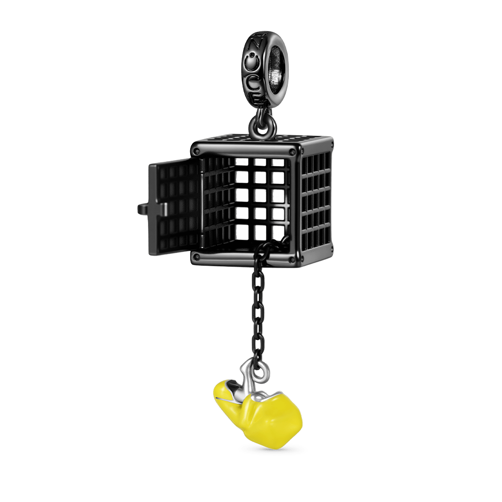 Gnoce Little Nightmares Six in Cage Pendant Dangle Charm_3