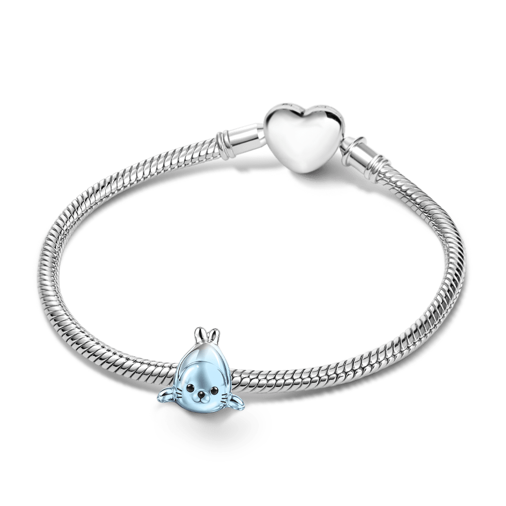 Gnoce Lying Seal Charm_3
