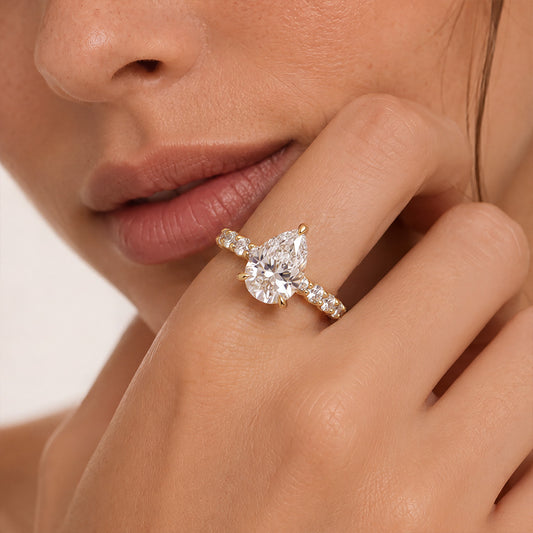 Gnoce Pear Cut Moissanite Diamond Ring_2