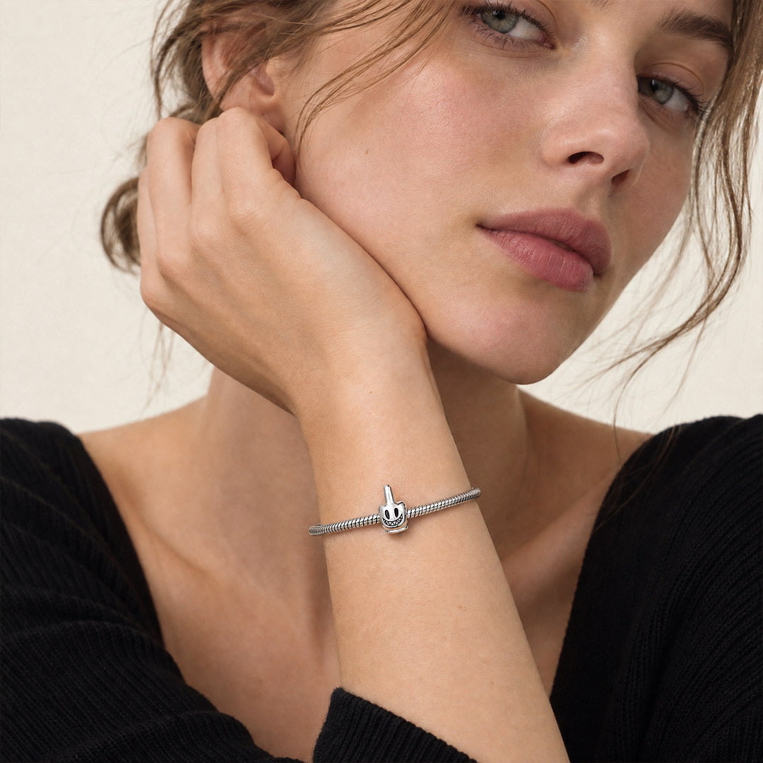 Gnoce Cute Middle Finger Bead Platinum-plated Silver Blend_4