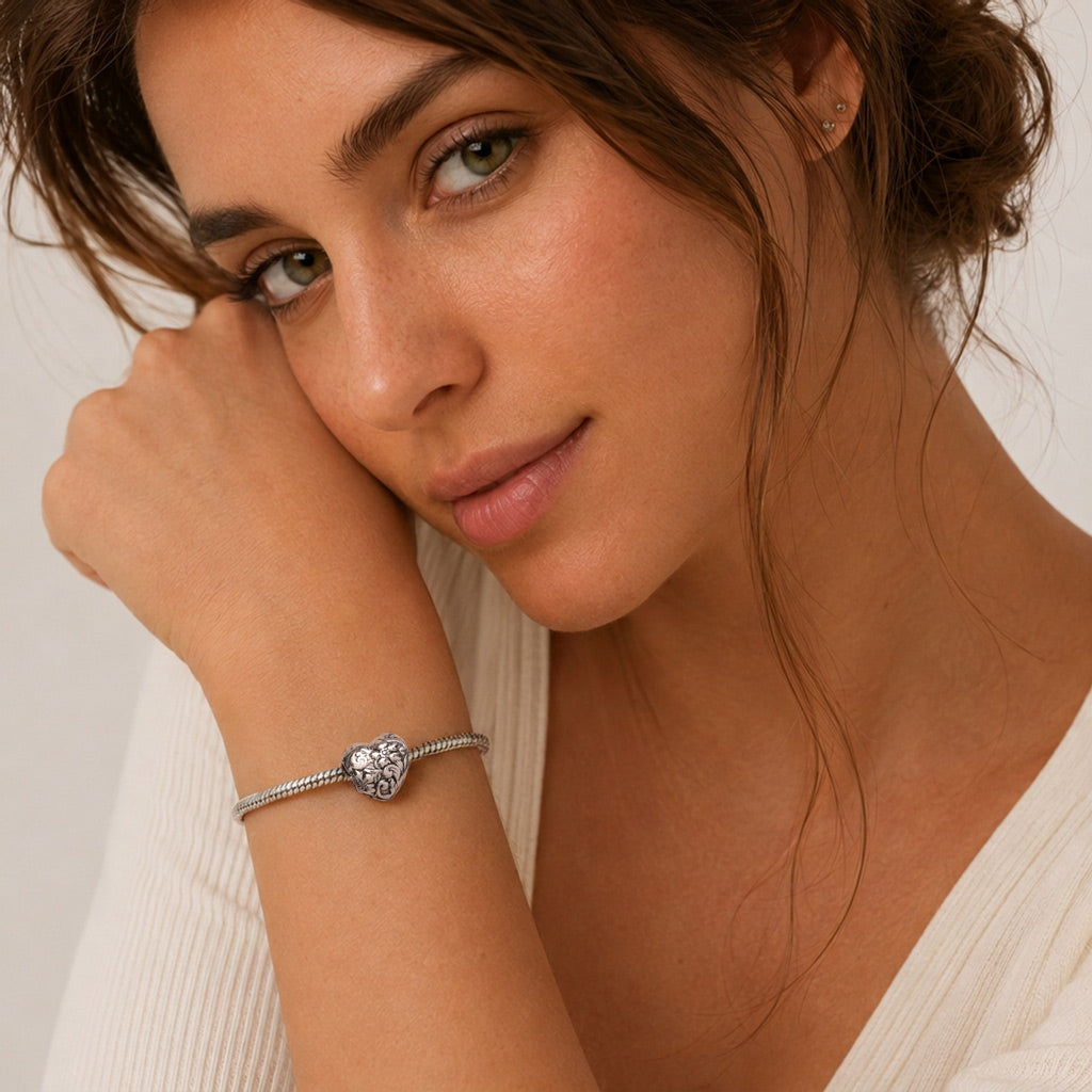 Gnoce Vintage Pattern Heart Charm_3